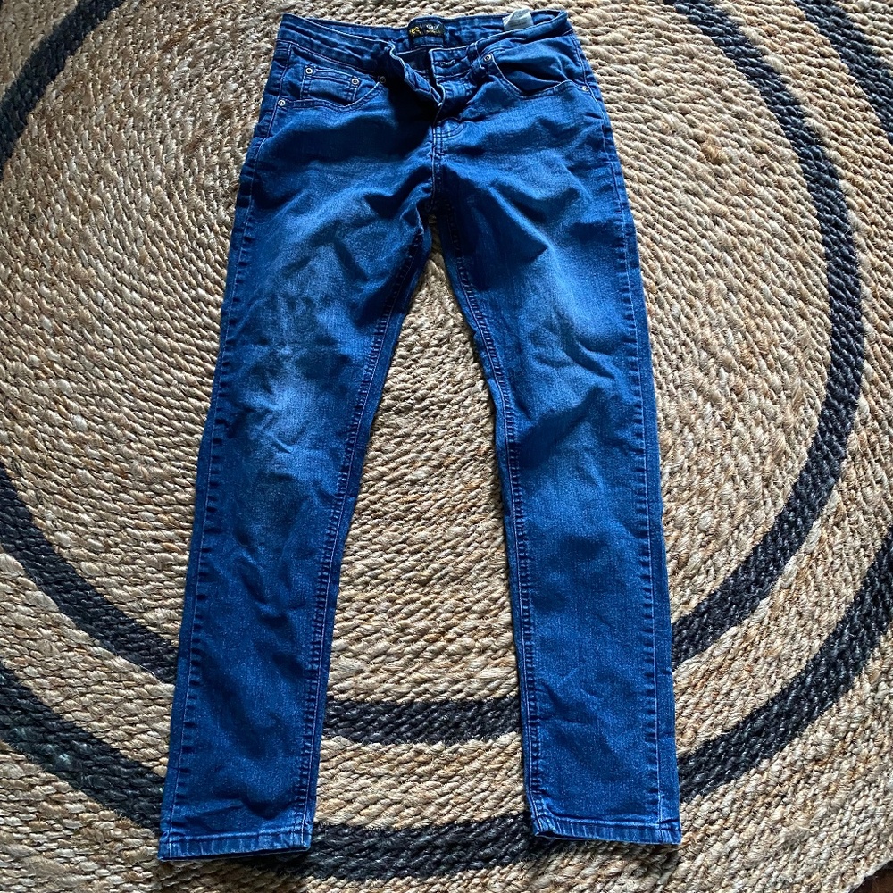 Lee size 14 youth
